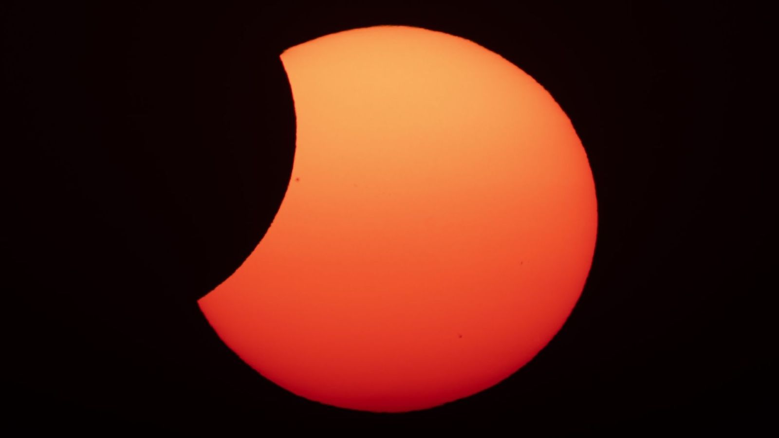 Prochaine éclipse solaire : date, heure et lieux d'observation