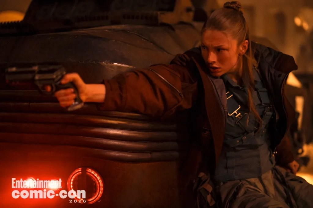 Hunter Schafer dans Blade Runner 2099 // Source : Prime Video/EW Hunter Schafer dans Blade Runner 2099 // Source : Prime Video/EW