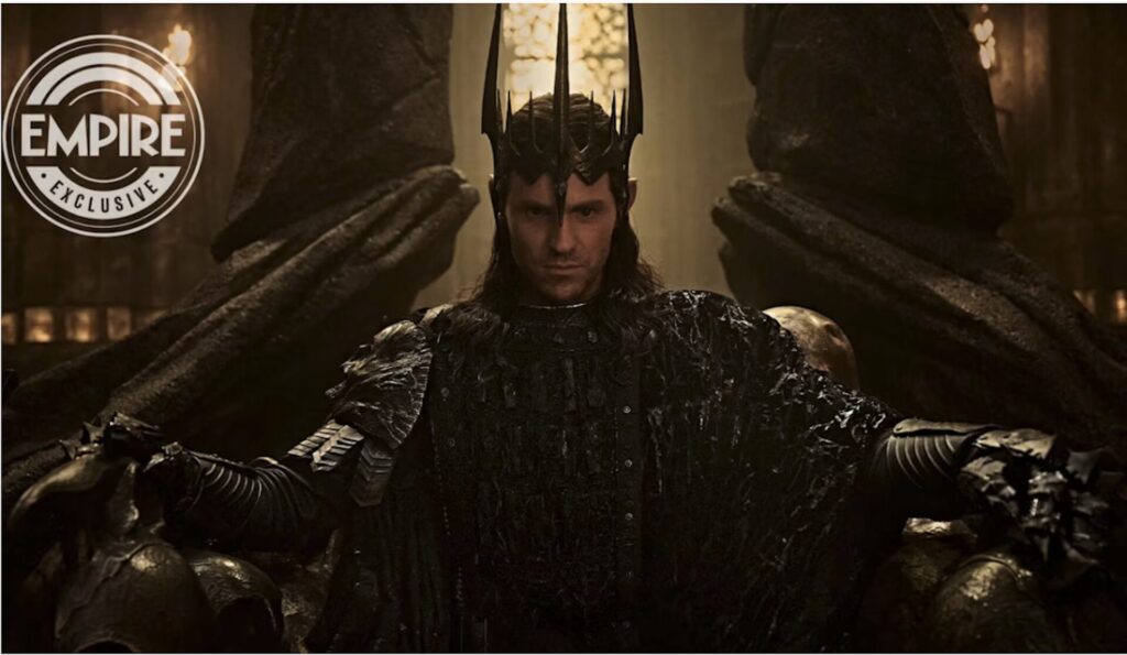 Charlie Vickers dans le rôle de Sauron dans la série Les Anneaux de Pouvoir // Source : Empire Charlie Vickers dans le rôle de Sauron dans la série Les Anneaux de Pouvoir // Source : Empire