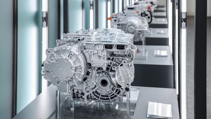 Moteur Geely 16 en 1  // Source : Geely