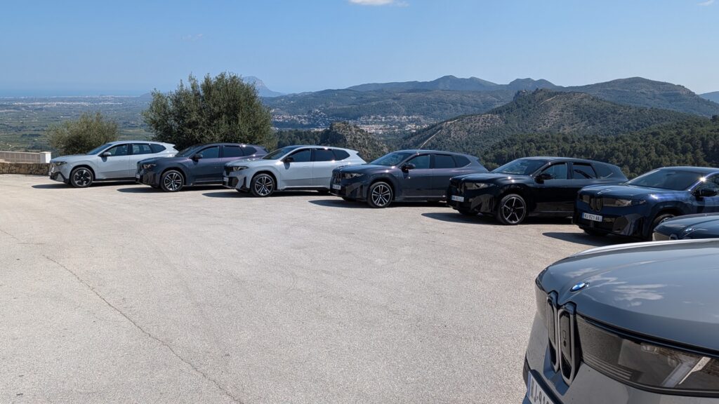 Essai BMW iX3 (2026) // Source : Raphaelle Baut pour Numerama Essai BMW iX3 (2026) // Source : Raphaelle Baut pour Numerama