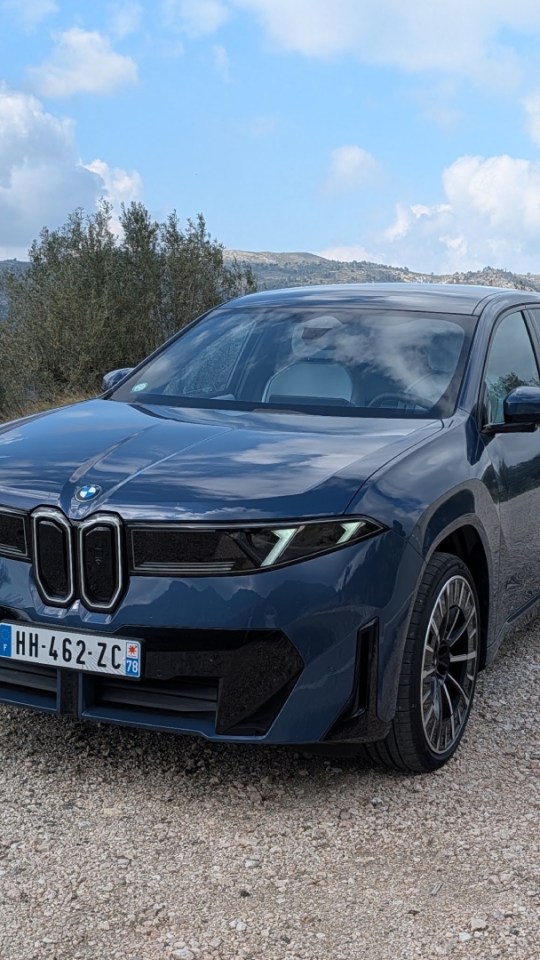 Essai BMW iX3 (2026) // Source : Raphaelle Baut pour Numerama Essai BMW iX3 (2026) // Source : Raphaelle Baut pour Numerama