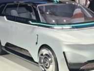 Geely EVA au salon de Beijing // Source : Drive.au Geely EVA au salon de Beijing // Source : Drive.au