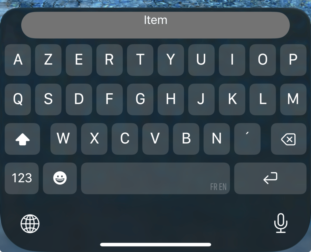 Pas de bol : il y a un bug dans la bêta 3 dev qui cache le contenu copié. Mais les précédentes bêta montraient bien dans le clavier ce qui allait être collé. Pas de bol : il y a un bug dans la bêta 3 dev qui cache le contenu copié. Mais les précédentes bêta montraient bien dans le clavier ce qui allait être collé.