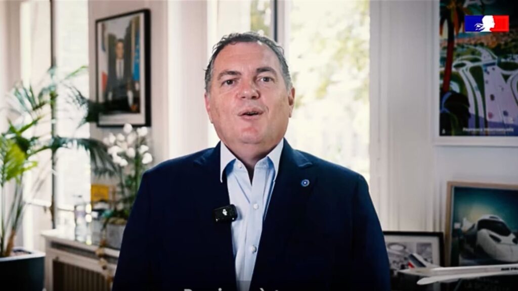 Le ministre des Transports Philippe Tabarot a annoncé que le Tesla FSD ne sera pas autorisé en l'état en France. // Source : Agora Le ministre des Transports Philippe Tabarot a annoncé que le Tesla FSD ne sera pas autorisé en l'état en France. // Source : Agora