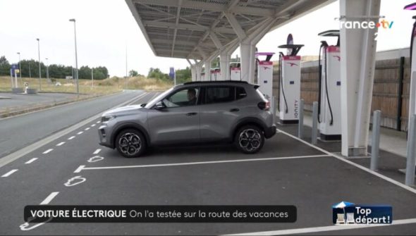 France 2 a réalisé un reportage douteux sur la voiture électrique. // Source : France 2