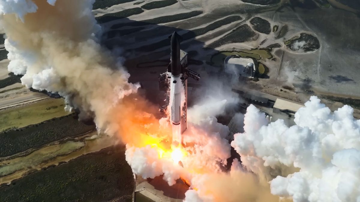 Starship en vol. // Source : Capture d'écran YouTube SpaceX