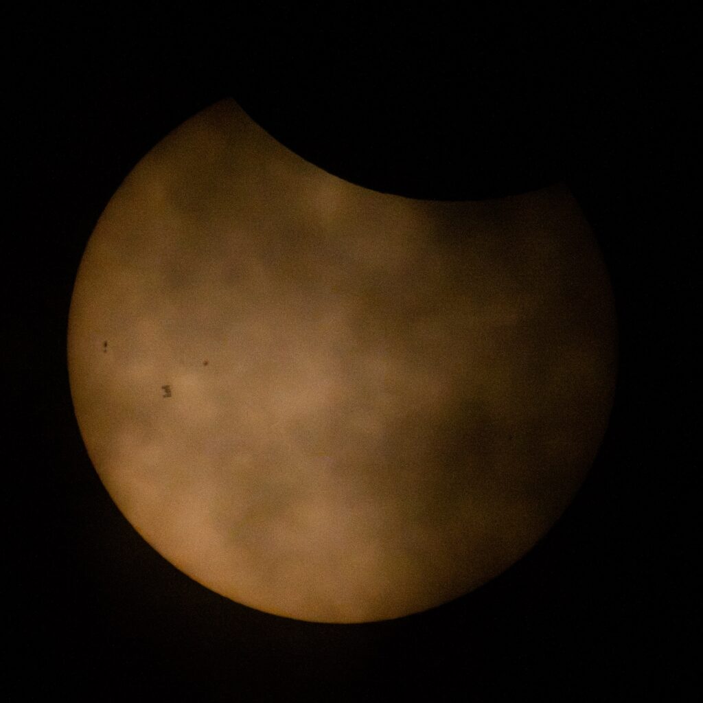éclipse iss