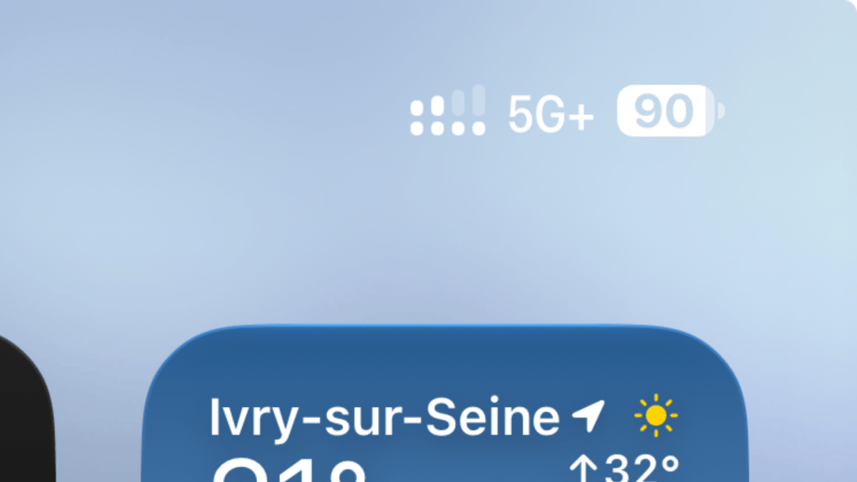 Le logo 5G+ sur iPhone. // Source : Numerama Le logo 5G+ sur iPhone. // Source : Numerama