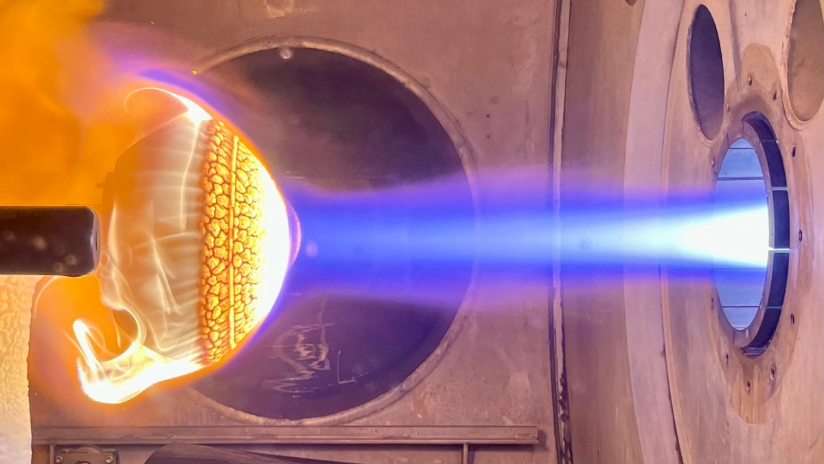 Le bouclier face au plasma. // Source : ESA Le bouclier face au plasma. // Source : ESA