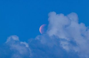 Éclipse lunaire. // Source : Flickr/CC/A.S. Kevin N.V.M.M. Chung (image recadrée)