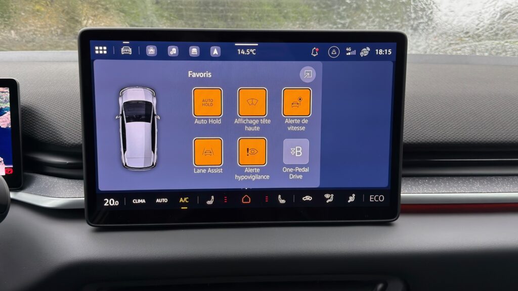 La Volkswagen ID.3 Neo à l'essai. // Source : Robin San Vicente pour Numerama La Volkswagen ID.3 Neo à l'essai. // Source : Robin San Vicente pour Numerama