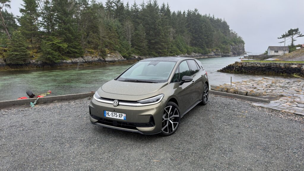 La Volkswagen ID.3 Neo à l'essai. // Source : Robin San Vicente pour Numerama La Volkswagen ID.3 Neo à l'essai. // Source : Robin San Vicente pour Numerama