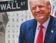 Donald Trump fait désormais payer Wall Street pour recevoir ses publications plus vite (et trafiquer le marché)  // Source : Numerama