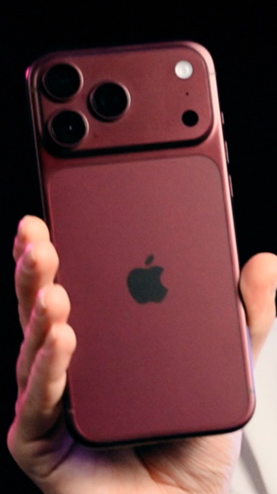 L'iPhone 18 Pro Max. // Source : Numerama L'iPhone 18 Pro Max. // Source : Numerama