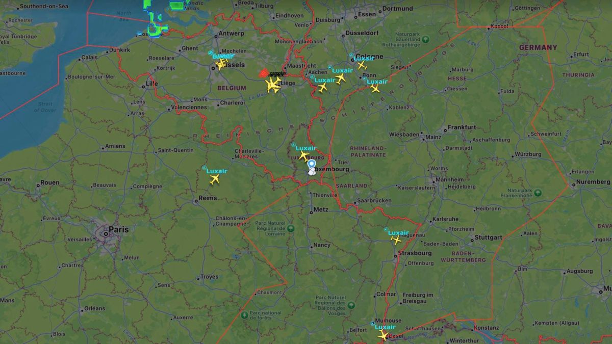 Perturbations des vols à l'aéroport de Luxembourg dans la soirée du 18 septembre. // Source : Via X @flightradar24 (image recadrée) Perturbations des vols à l'aéroport de Luxembourg dans la soirée du 18 septembre. // Source : Via X @flightradar24 (image recadrée)