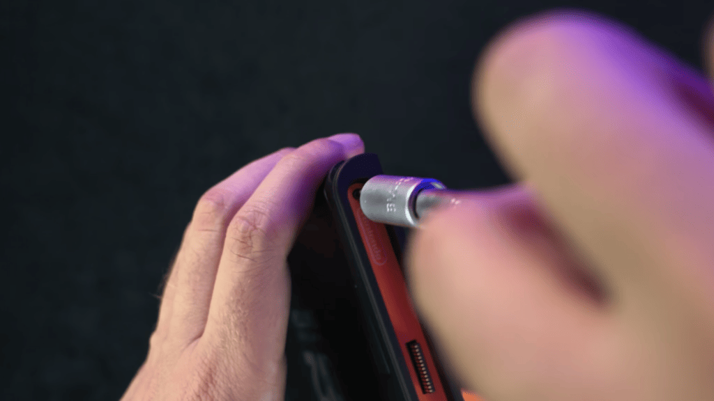 Changement batterie sur Nintendo Switch 2 // Source : Nintenduo Changement batterie sur Nintendo Switch 2 // Source : Nintenduo