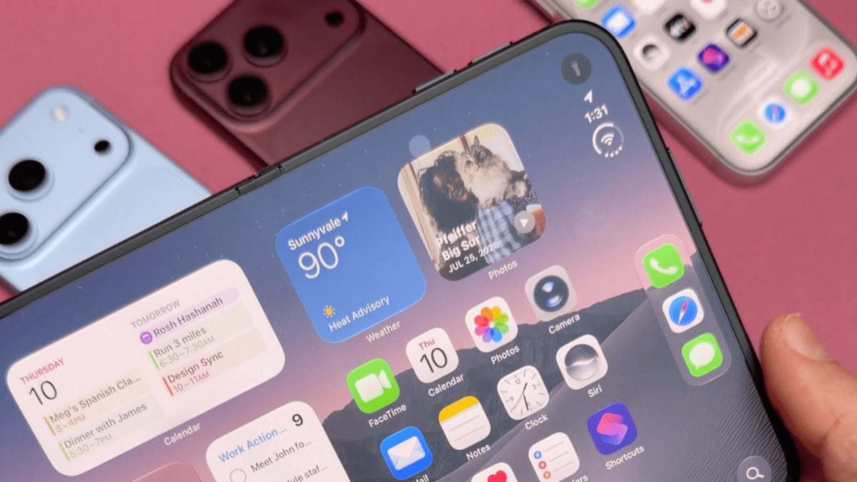iPhone Duo et iPhone 18 Pro // Source : Numerama iPhone Duo et iPhone 18 Pro // Source : Numerama