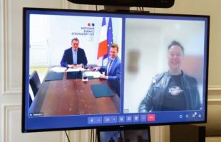 Le ministre des Transports s'est entretenu avec Elon Musk pour parler du FSD. // Source : Philippe Tabarot via X