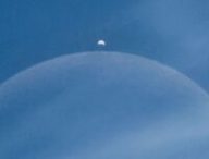 Une éclipse en plein jour, la Lune occultant Vénus. // Source : Arnaud Mariat, image recadrée Une éclipse en plein jour, la Lune occultant Vénus. // Source : Arnaud Mariat, image recadrée