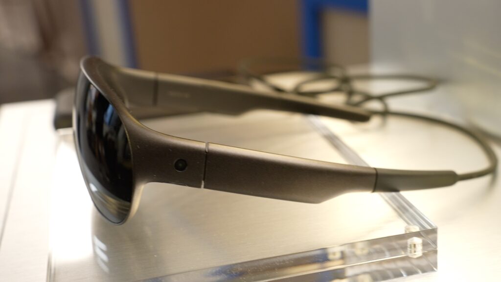 Lunettes ou casque ? // Source : Numerama Lunettes ou casque ? // Source : Numerama