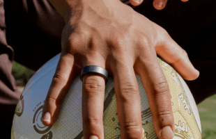 Oura Ring 4 // Source : Oura Oura Ring 4 // Source : Oura