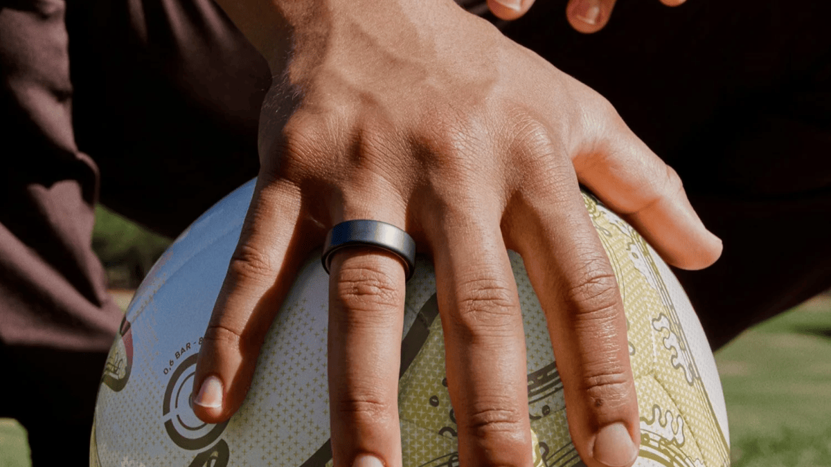 Oura Ring 4 // Source : Oura Oura Ring 4 // Source : Oura