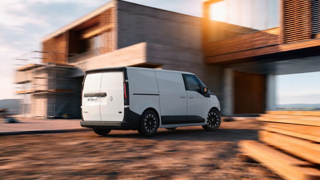 Le Renault Trafic Van E-Tech // Source : Renault Le Renault Trafic Van E-Tech // Source : Renault