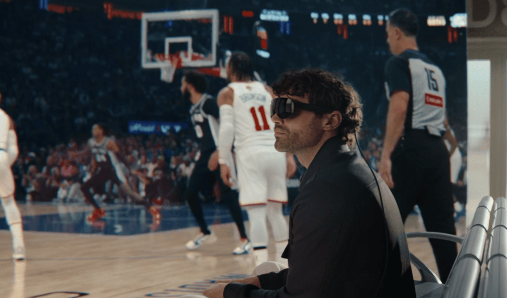 Être dans un match de NBA à l'aéroport… La promesse de Meta. // Source : Meta Être dans un match de NBA à l'aéroport… La promesse de Meta. // Source : Meta