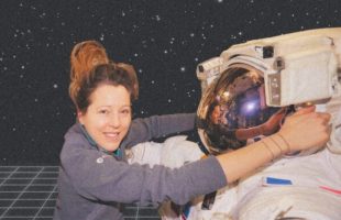 Sophie Adenot rentre bientôt sur Terre. // Source : Flickr/CC/Nasa Johnson ; montage Numerama avec Canva