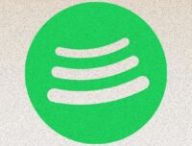 Spotify en panne. // Source : Wikimedia/Spotify ; montage Numerama avec Canva Spotify en panne. // Source : Wikimedia/Spotify ; montage Numerama avec Canva
