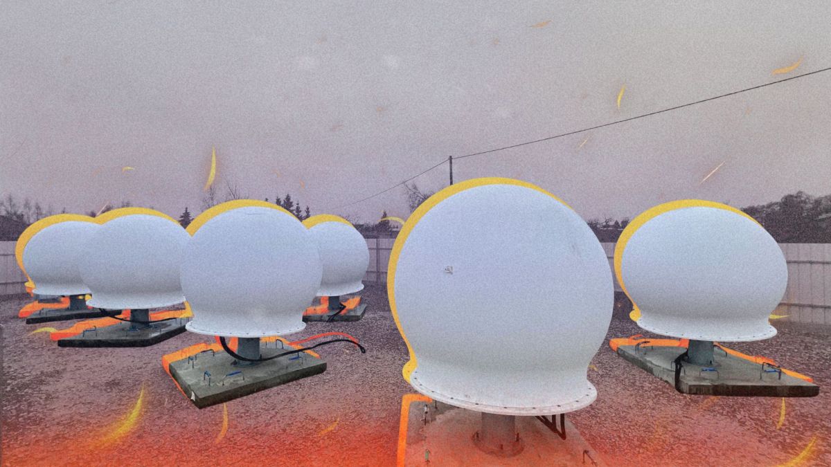 Une station au sol de Starlink servant de relais à l’Ukraine incendiée en Pologne, la piste d’un sabotage russe évoquée