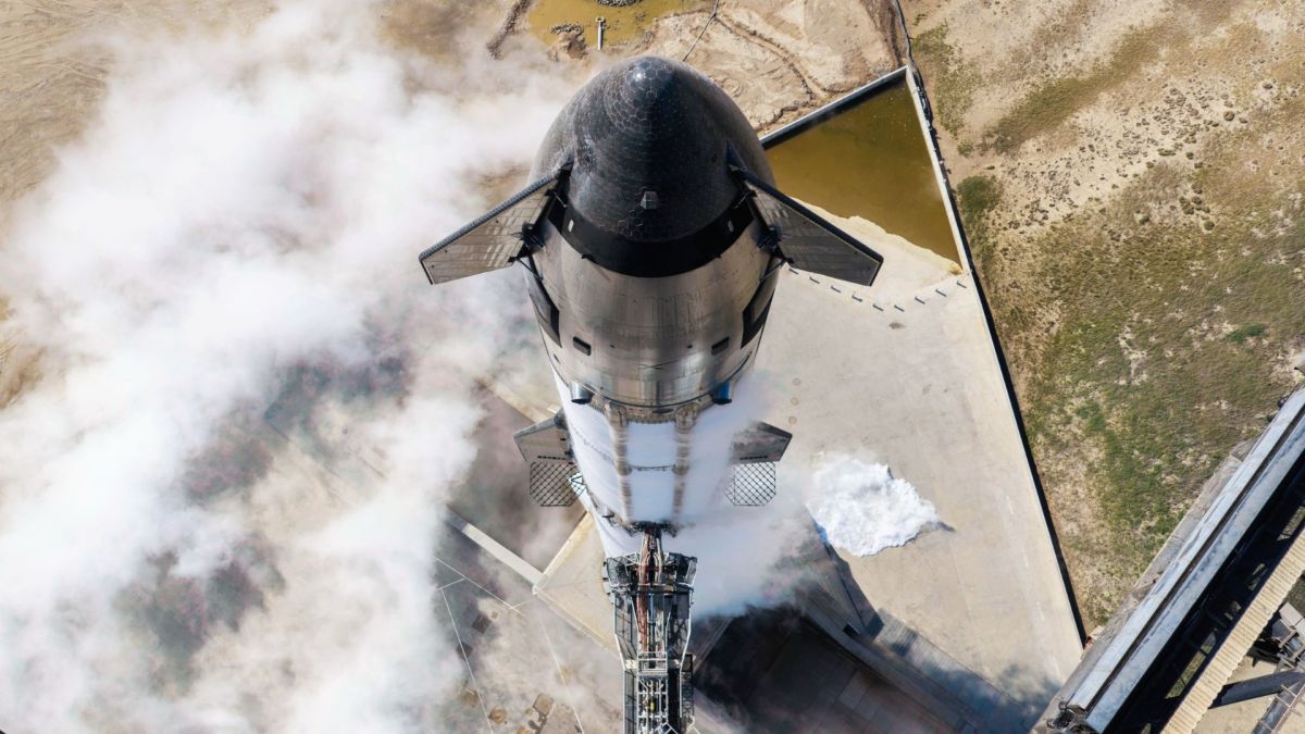 Starship. // Source : X @SpaceX, image modifiée Starship. // Source : X @SpaceX, image modifiée
