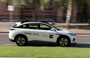 Verne lance des taxis autonomes sans superviseur à bord en Europe. // Source : Verne Verne lance des taxis autonomes sans superviseur à bord en Europe. // Source : Verne