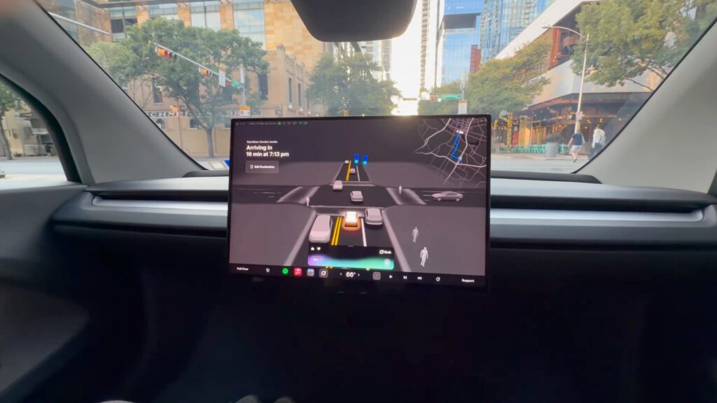 L'intérieur du Tesla Cybercab. // Source : Sawyer Merritt via X L'intérieur du Tesla Cybercab. // Source : Sawyer Merritt via X
