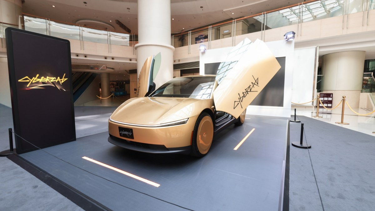 Le Tesla Cybercab à Hong Kong. // Source : Tesla Hong Kong via X Le Tesla Cybercab à Hong Kong. // Source : Tesla Hong Kong via X