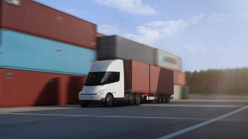 Face à Volvo, MAN et Mercedes, le Tesla Semi n’aura pas le monopole de l’autonomie
