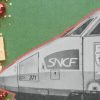 Les ventes de la SNCF pour Noël ouvrent bientôt. // Source : Montage Numerama avec Canva