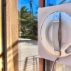 Ecovacs Winbot W2S Pro Omni // Source : Numerama