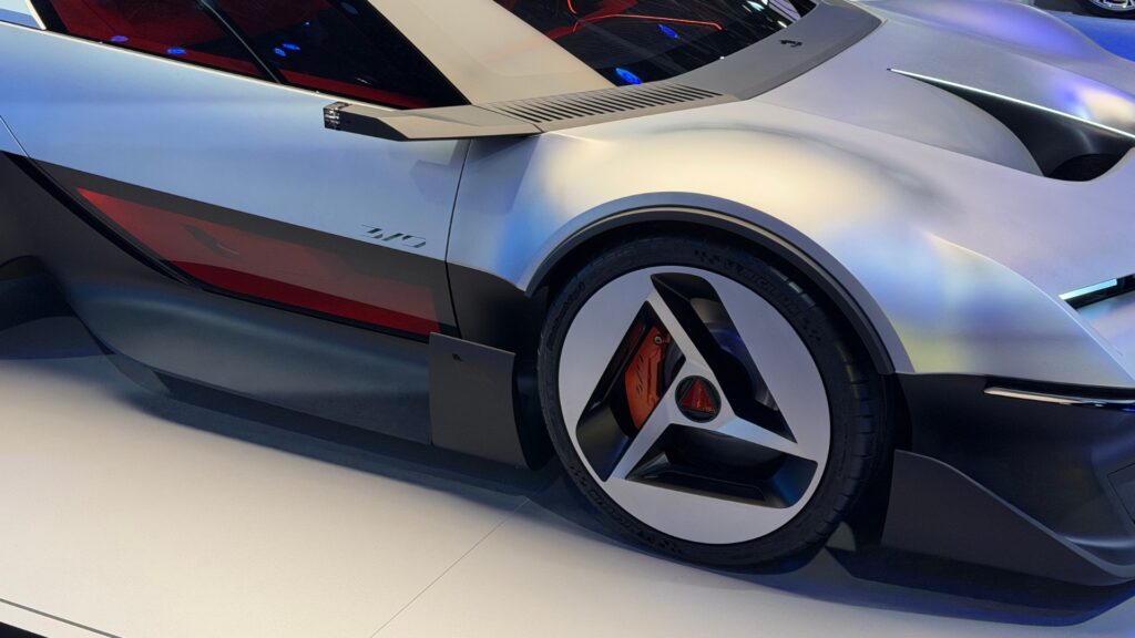 Le concept Alpine A310 Vision au Mondial de l'Auto 2026. // Source : Robin San Vicente pour Numerama