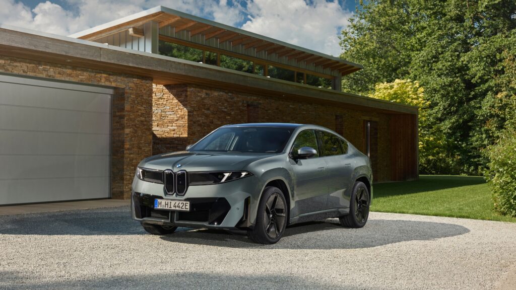 Le BMW iX4. // Source : BMW Le BMW iX4. // Source : BMW