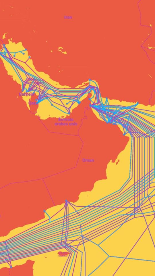 Source : Submarine Cable Map Source : Submarine Cable Map