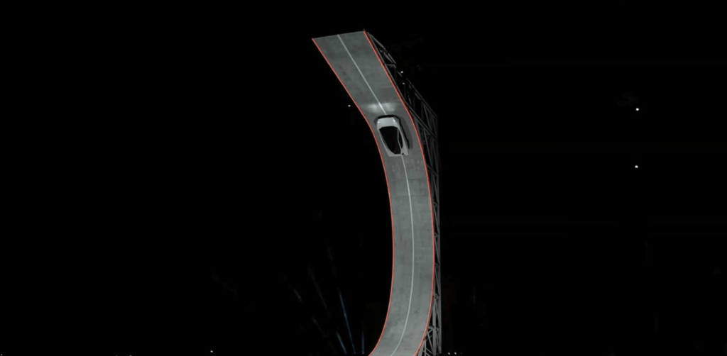 Le Tesla Roadster reste scotché à la rampe // Source : Tesla Le Tesla Roadster reste scotché à la rampe // Source : Tesla