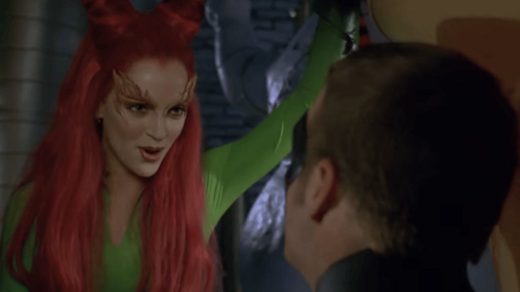 Uma Thurman en Poison Ivy dans Batman & Robin // Source : Capture YouTube Uma Thurman en Poison Ivy dans Batman & Robin // Source : Capture YouTube