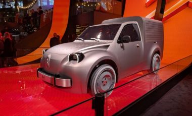 Citroen 2 CV Fourgonnette // Source : Raphaelle Baut pour Numerama