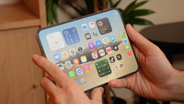 iPhone Duo. // Source : Numerama iPhone Duo. // Source : Numerama