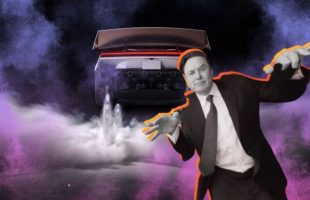 Elon Musk et le Tesla Roadster // Source : Montage Numerama