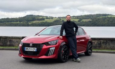 La Peugeot E-208 GTi à l'essai. // Source : Robin San Vicente pour Numerama La Peugeot E-208 GTi à l'essai. // Source : Robin San Vicente pour Numerama