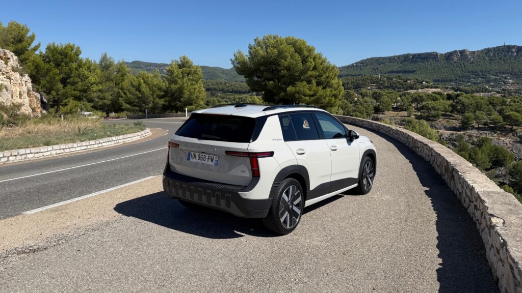 Le Skoda Epiq à l'essai. // Source : Robin San Vicente pour Numerama Le Skoda Epiq à l'essai. // Source : Robin San Vicente pour Numerama