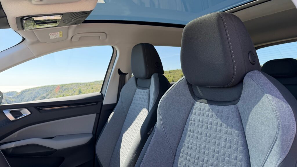 Le Skoda Epiq à l'essai. // Source : Robin San Vicente pour Numerama Le Skoda Epiq à l'essai. // Source : Robin San Vicente pour Numerama